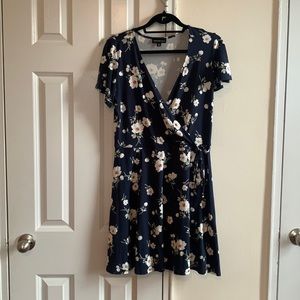 Fortune & Ivy Faux Wrap Dress -XL